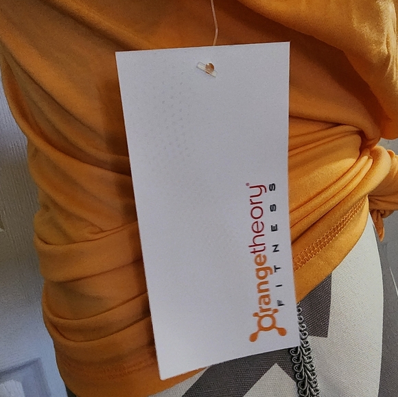 Orange Theory Push Keyhold Tank (XL) - Picture 7 of 7